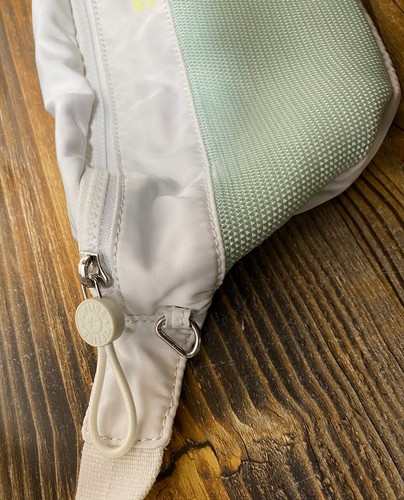 Kipling Fanny Pack White & Mint  Zipper UNISEX Pocket Belt Bag Adjustable Strap - Picture 12 of 12