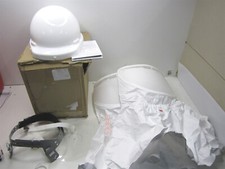 3M W-3258 Hard Hat with W-2878 Suspension Kit - 6 Pieces