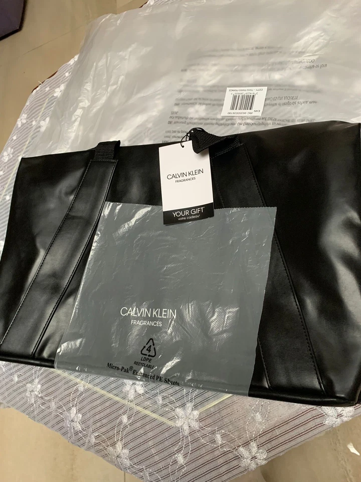 Calvin Klein Designer  Bag Rare ￼design￼ New With Tags￼ - Image 2 of 4