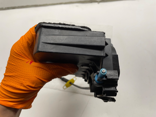 OEM 2004 2005 2006 BMW 530i FRONT RIGHT DOOR LOCK LATCH ACTUATOR 7036170 - Picture 6 of 7