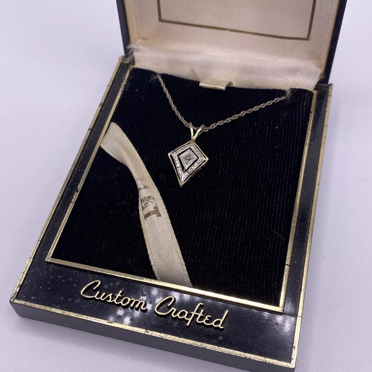 Custom white gold best sale pendants