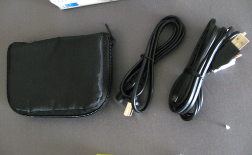Sony Cyber-Shot DSC-W560, 14.1MP / 3.0" LCD Bildschirm Digitalkamera mit Tasche NEU - Bild 5 von 5