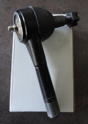 Part# ES323L 63-67 OUTER/INNER TIE ROD END - new - opened - Picture 4 of 5
