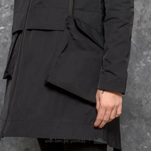 200$ Nike TECH PACK S Women's Packable Waterproof Jacket 859541-010 Sportswear - Picture 3 of 7