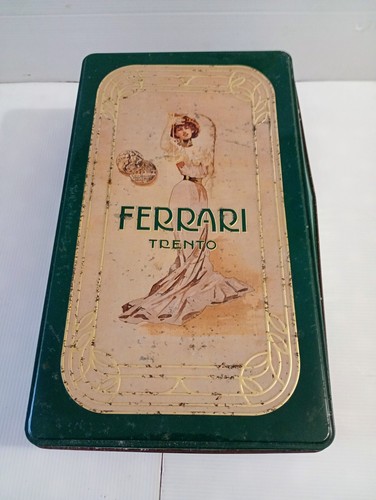 Scatola latta Vino Ferrari Trento Vintage anni 70 Tin Box da collezione 35x21x11 - Picture 2 of 9