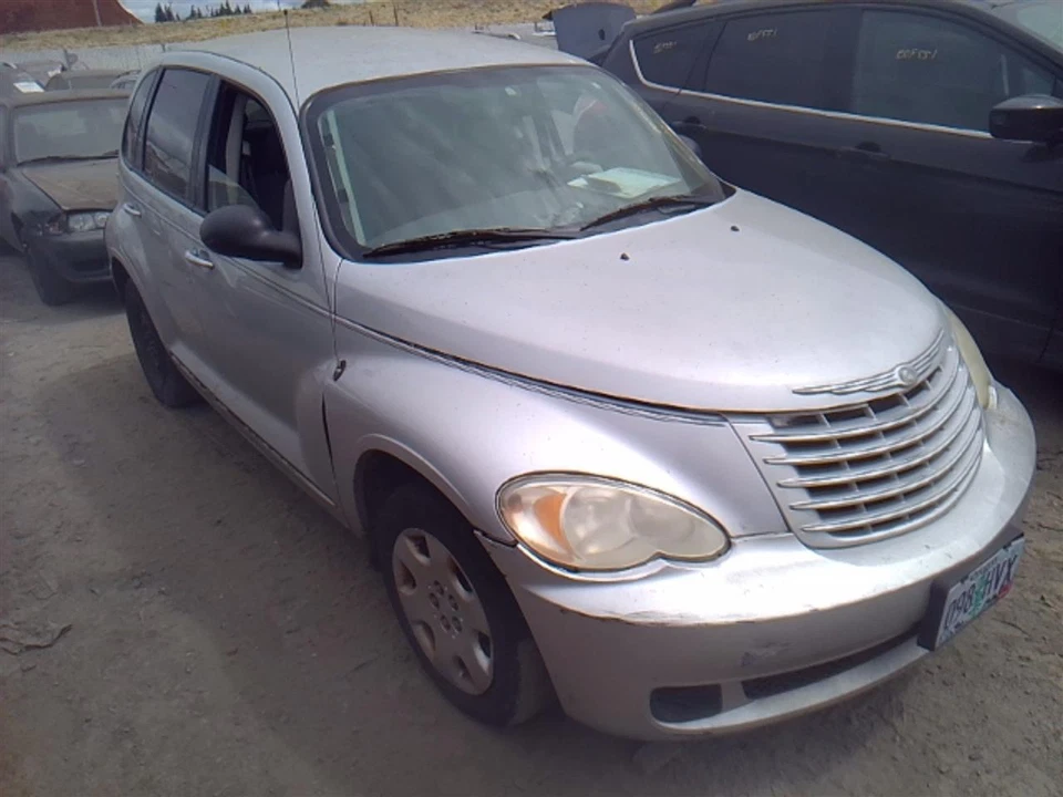 Used Automatic Transmission Shift Lever Assembly fits: 2007 Chrysler Pt cruiser - Image 4 of 4