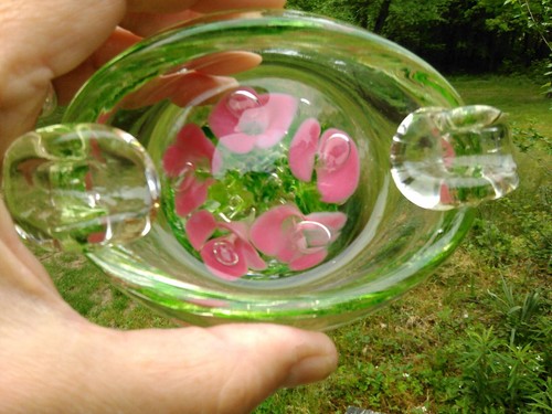VTG SIGNED Joe St Clair Glass Ashtray Paperweight Bubbles Pink Flowers - Picture 4 of 4