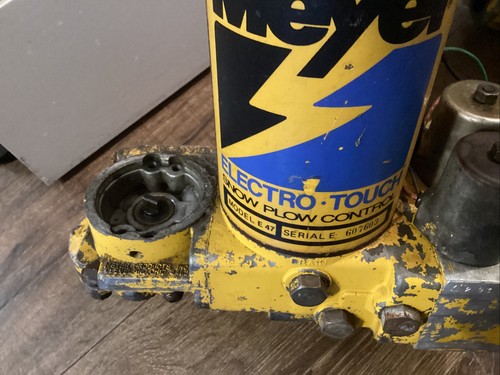 Bomba quitanieves 2 Meyer E-47 sin probar PARA RECONSTRUIR envío gratuito - Imagen 5 de 16