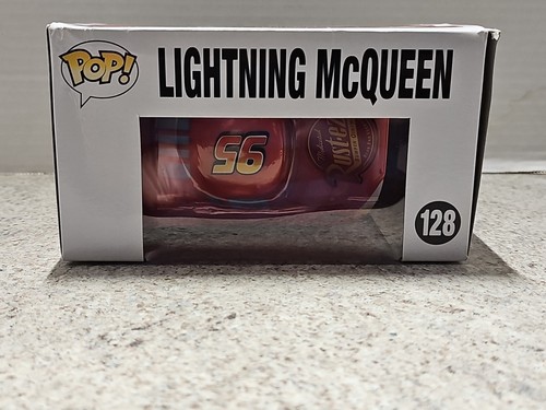 Funko Pop! Figura de vinilo abovedada Lightning McQueen #128 de Disney Pixar Cars - Imagen 8 de 15