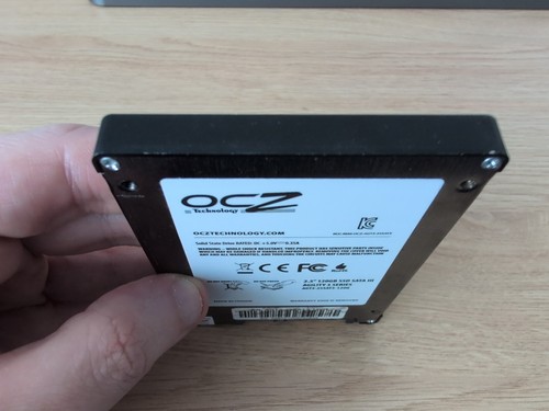 OCZ Agility 3 SSD Series 120GB 2.5" SATA III 6G AGT3-25SAT3-120G - Picture 5 of 7