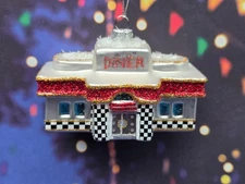 NEW  DINER  CAFE BUILDING RESTAURANT  CHRISTMAS GLASS ORNAMENT FOOD