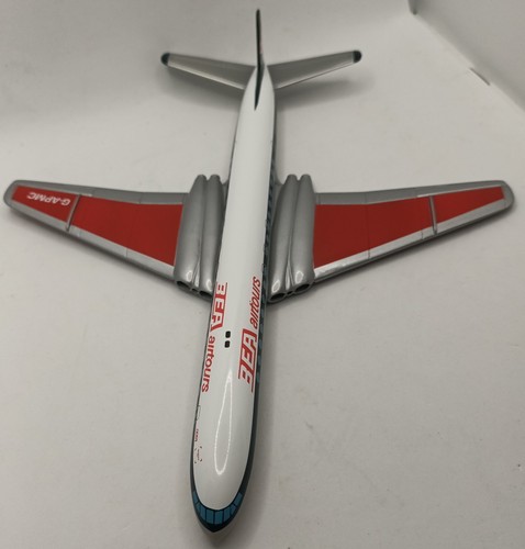 Corgi Classic Jetliners De Havilland Comet 4B BEA Airtours. Limited Edition. - Picture 3 of 15