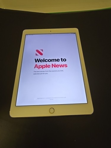 Apple iPad Air 2 128GB Wi-Fi 9.7" Gold A1566 - Pressure mark. (DK813) - Picture 6 of 8