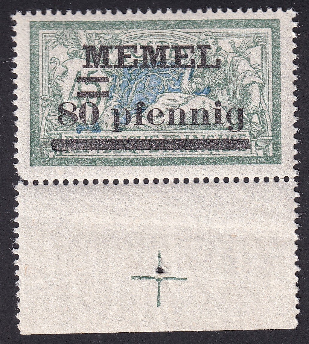 Foto 1 di 4