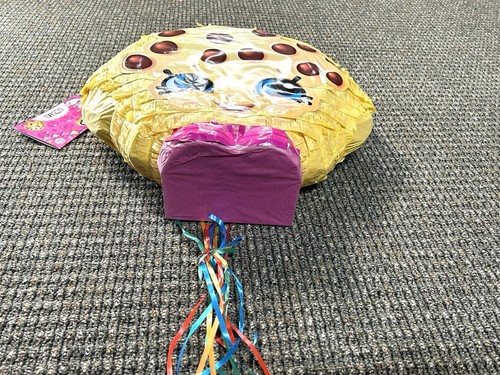 Kookie Cookie Shopkins Pull String Pinata - Picture 4 of 21