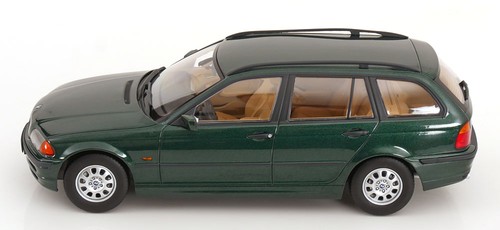 KK Scale 1:18 BMW 3SERIES E46 TOURING DARK GREEN METALLIC 1999 - KKDC181466 - Picture 3 of 6