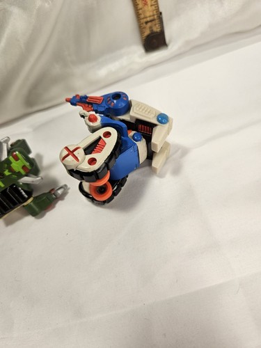 Vintage 1993 Galoob Micro Machines Z-Bots Bazooka Linkbot Lot Of 2 - Picture 7 of 10