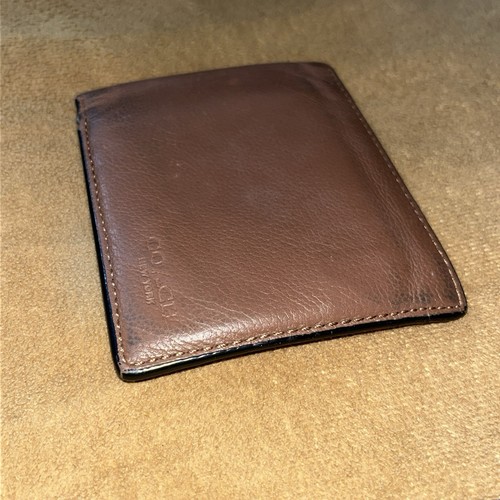 Men’s Authentic Walet Coach Maple Brown Pebbled Leather Compact Bifold Wallet - Picture 14 of 24