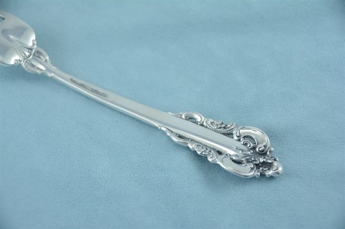 Wallace Grande Baroque Sterling Silver 8" True Dinner Fork No Monogram - Picture 6 of 7