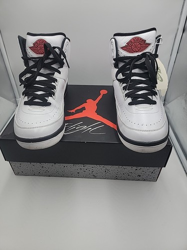 Nike Air Jordan 2 Retro Chicago Shoes (DX2454 106) ~ Mens 8 - Picture 2 of 11