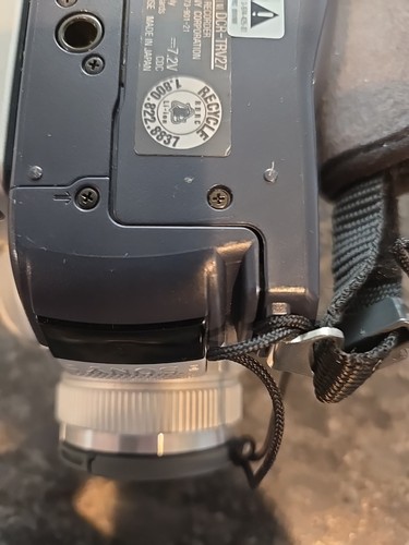 Videocámara Sony DCR-TRV900 MiniDV enciende necesita funcionar - Imagen 5 de 6