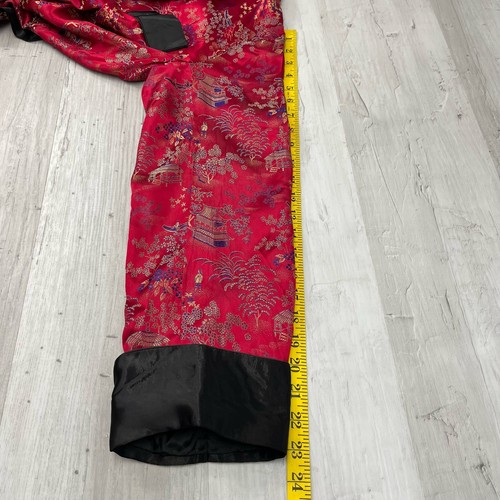 Bata de salón oriental brocado imágenes chinas roja negra satinada forrada 42 - Imagen 11 de 12