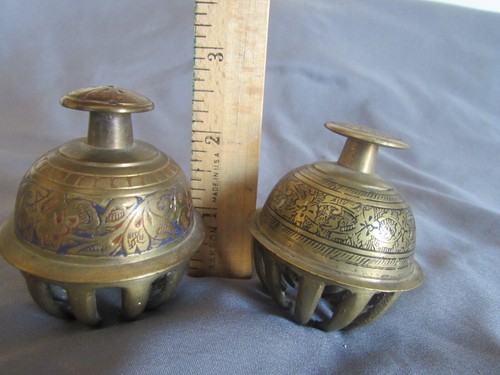 2 Vintage Brass Elephant claw Decorative Bell w/ clapper 2" - Picture 4 of 5
