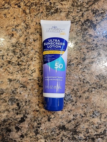 Studio Selection SPF 50 Sport Sunscreen Sweat Resistant Lotion 3 Oz - Picture 1 of 2