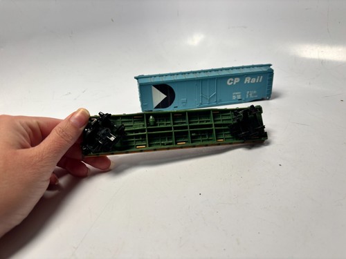 Lot 3 Tyco Mantua Northern HO Flat Car GN 42953, CP Rail 56767 Blue, CB&O 300747 - Picture 8 of 12