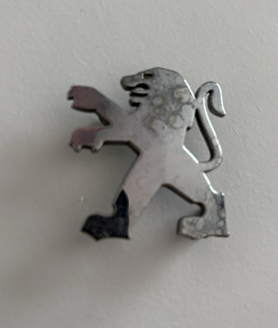Picture 2 of 4