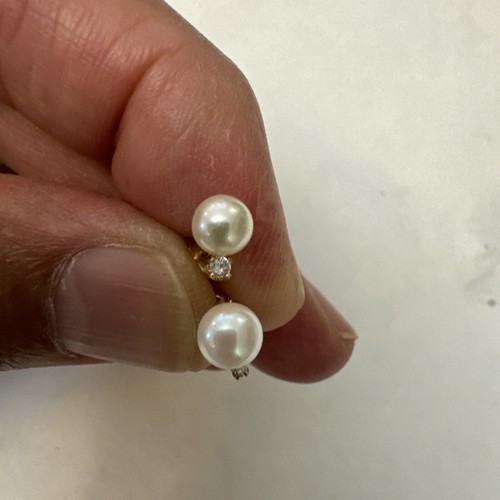 14k Yellow Gold Pearl Diamond Stud Earrings - Picture 6 of 9