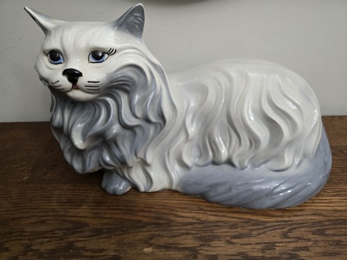 TAMAÑO REAL Raro De Colección Blanco y Gris Persa Cerámica Gato MidCentury MCM Lindo 17"L - Imagen 2 de 9