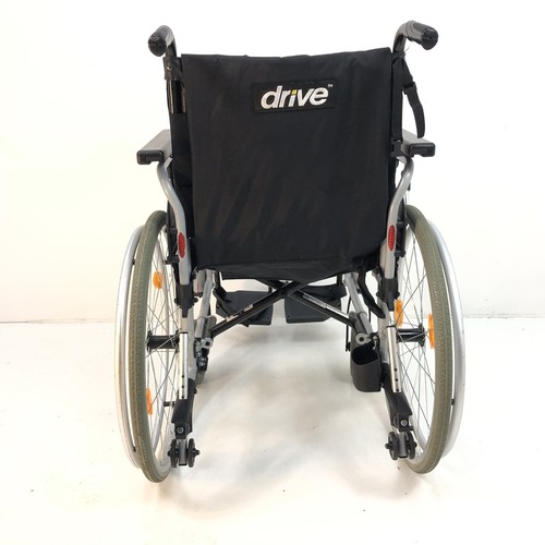 Drive Litec 2G Rollstuhl Sb. 46 cm Faltrollstuhl Reha Senioren Steckachsen - Bild 5 von 9