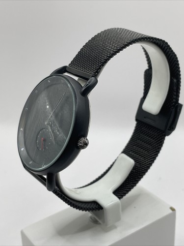 Unbranded men's watch black dial and metal band - Picture 2 of 5