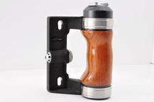 Pentax 67 II Hot Shoe Wood Hand Grip 6x7 NEAR MINT by DHL from Japan #GC11