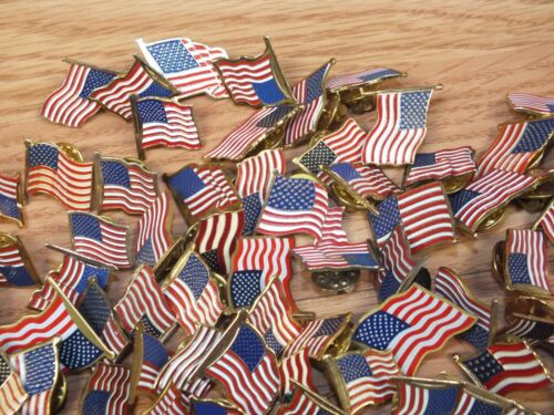 Mixed Lot of 10 Patriotic Vintage / Modern American Flag Lapel Pins **READ** - Picture 3 of 5
