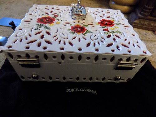 Bolso DOLCE BOX Dolce & Gabbana Pintado a Mano Poppy Plexi Blanco Rojo 08999 ¡EDICIONES! - Imagen 4 de 15