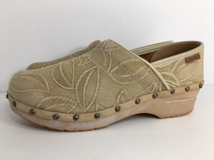 dansko denim clogs