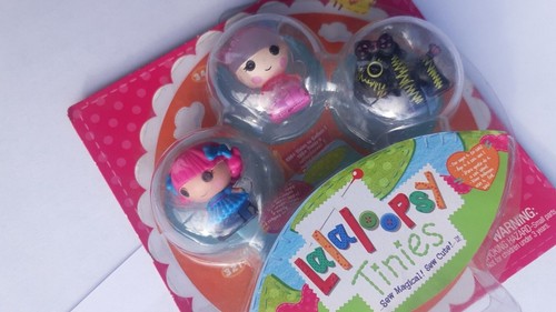 Lalaloopsy Tinies series 3 340 341 321 new but the box is damaged a little bit - Picture 7 of 10