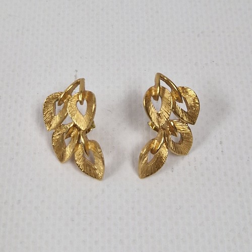Napier Blatt Ohrringe 22 kt vergoldet Ohrstecker Vintage signiert Designer 3 cm