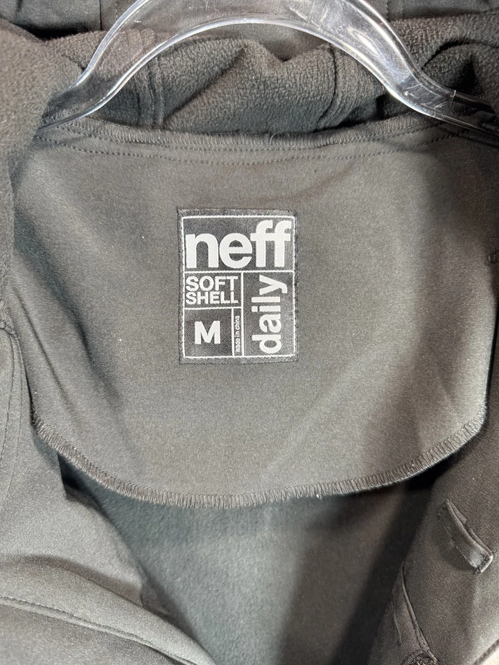 Neff Soft Shell Jacket Mens Medium Black Blue Full Zip Hooded Ski Snowboard M - Image 2 of 4