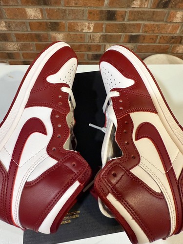 Little Kid's Jordan 1 Retro High OG taglia 3Y rosso artigianale bianco/rosso FD1412 160 - Foto 5 di 8