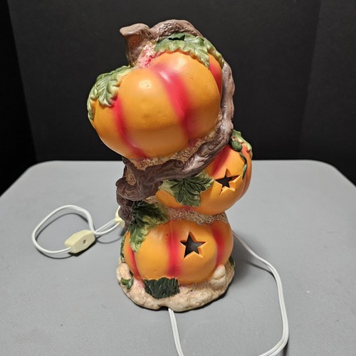 International Bazaar Halloween Pumpkin Night Light 3 Stacked Jack-o-lanterns - Picture 3 of 15