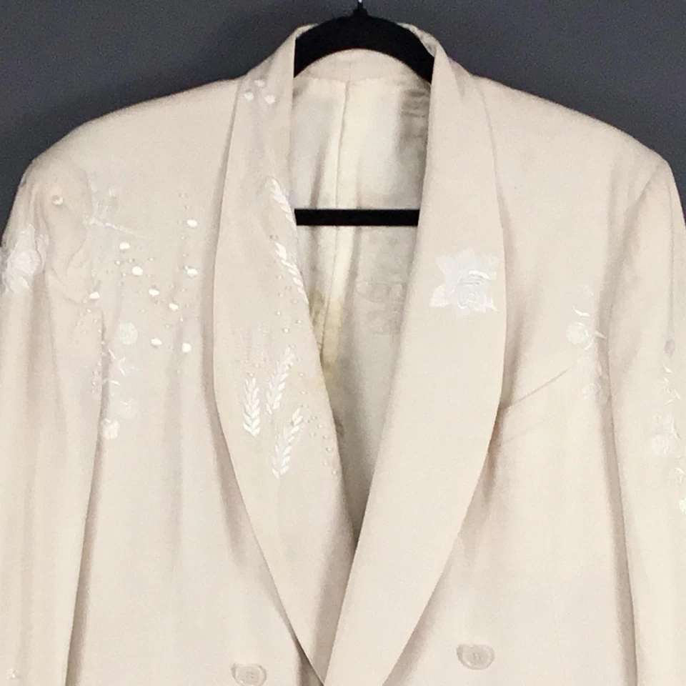 Blazer bordado personalizado para hombre mediano grande parche libélula doble pecho Foto 4 de 4