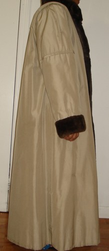 50" Long Raincoat Fabric and Sheared Beaver Lining Fur Coat Size 12-14 FREE SHIP - Picture 5 of 6