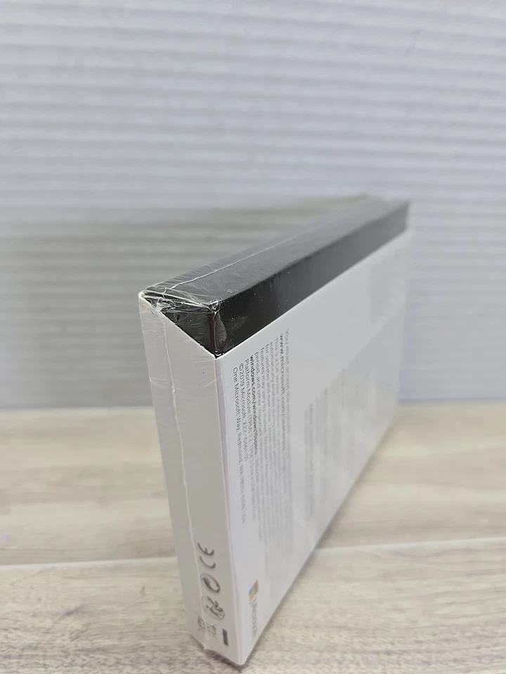 Windows 10 Professional 32/64-Bit USB Flash Drive Brand New Sealed - Image 3 of 4