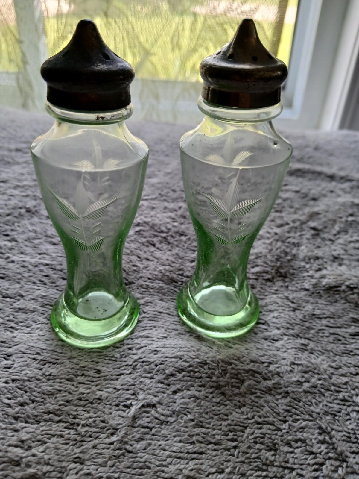 Picture 1 of 5