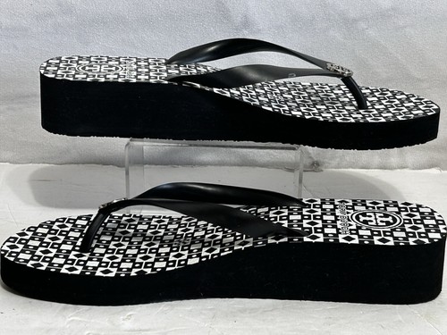 Tory Burch Damen-Plateausandalen geometrisches Logo Keilabsatz Größe 11