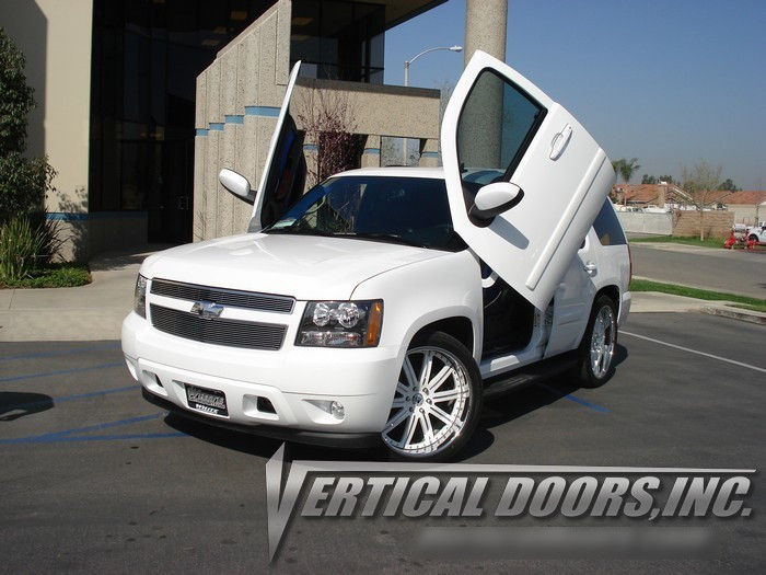 Vertical Doors Inc. Bolt-On Lambo Kit for Chevrolet Tahoe 07-14