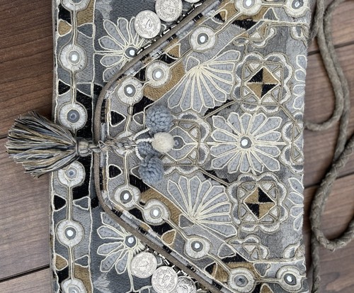 ibBan Anthropologie Khanna Clutch Grey Crossboby Envelope Clutch - Picture 4 of 10